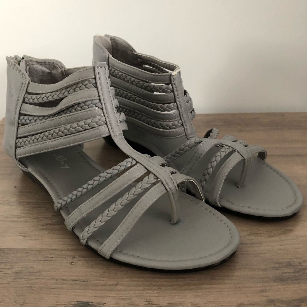 Grey Star Bay Archer Sandals